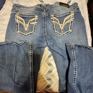 Vigoss Chelsea Boot cut